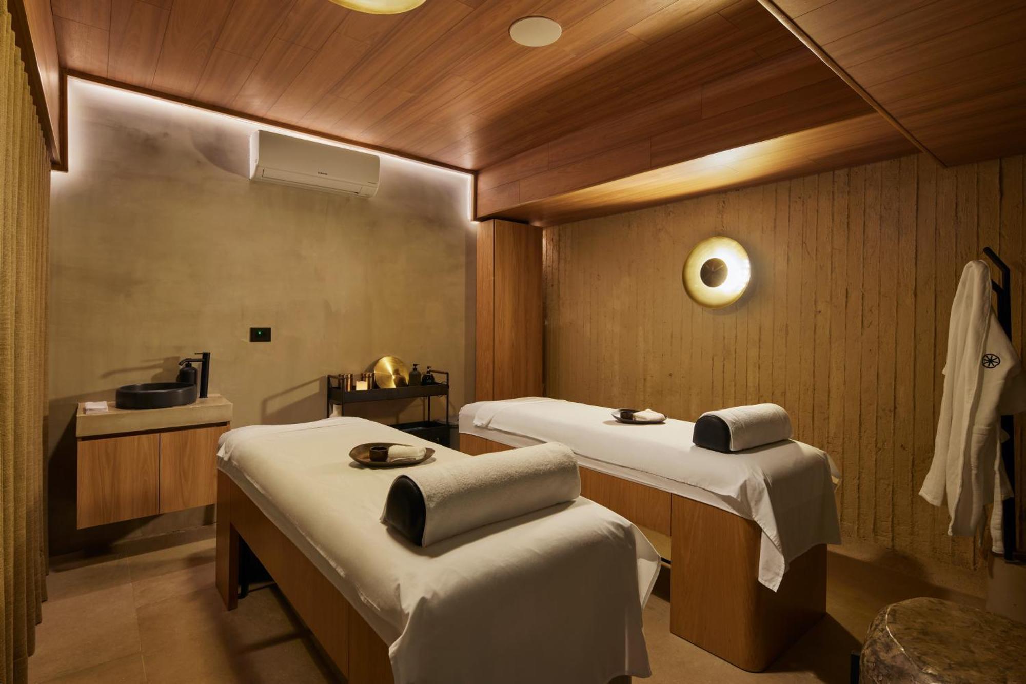 Wellcomm Spa & Hotel ميديلين المظهر الخارجي الصورة