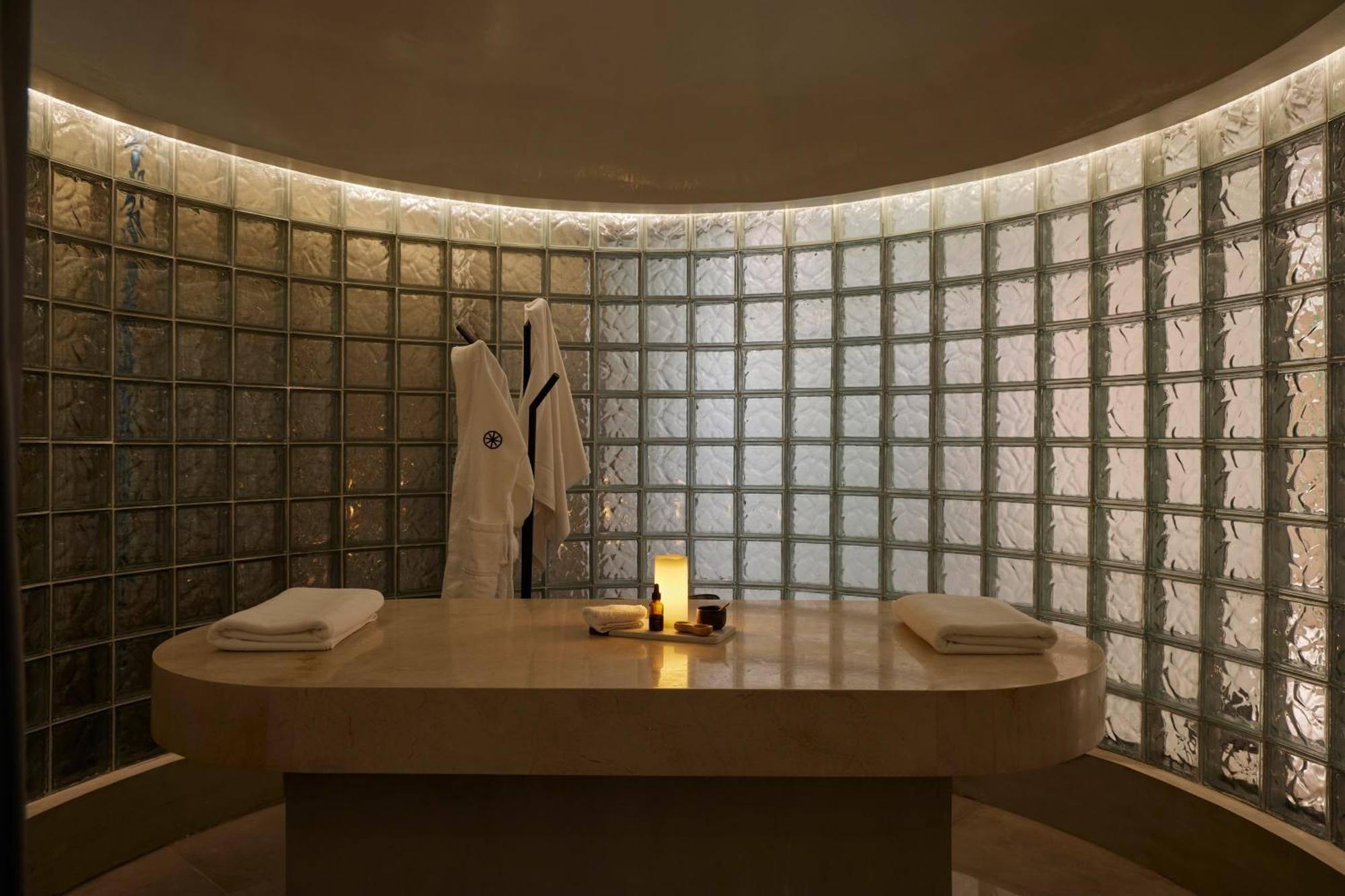 Wellcomm Spa & Hotel ميديلين المظهر الخارجي الصورة